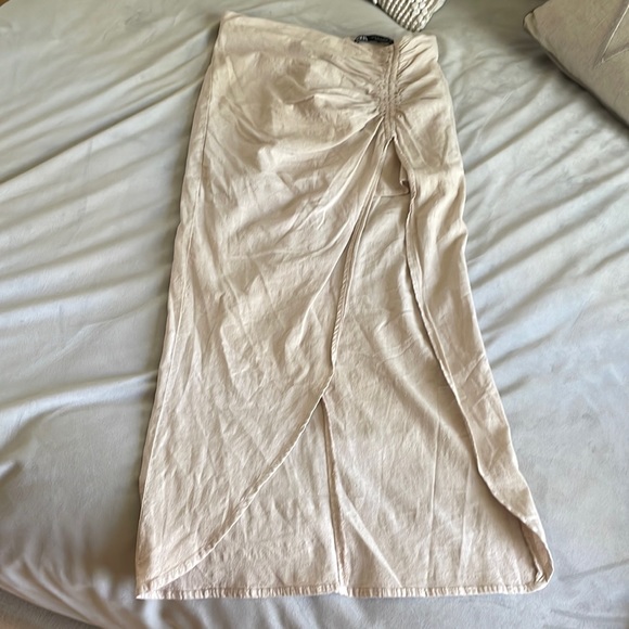 ZARA draped linen midi skirt - Picture 4 of 6